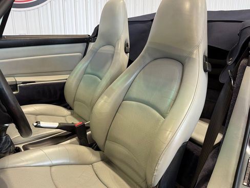 Used 1996 Porsche 911 Cabriolet image 21