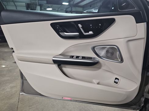 Used 2022 Mercedes-Benz C 300 Sedan image 24