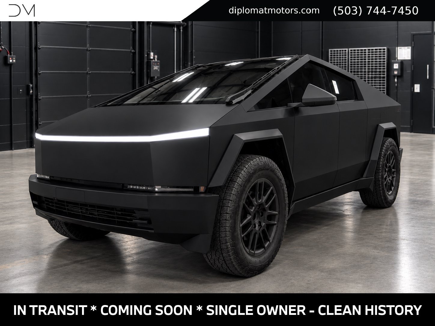 Used 2025 Tesla Cybertruck AWD Crew Cab image 1