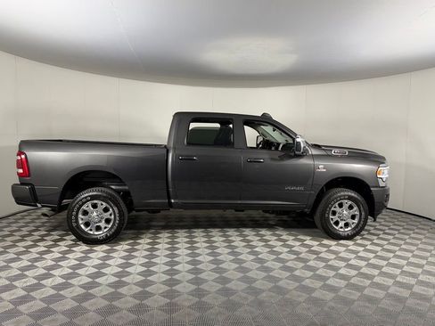 Used 2024 RAM 2500 Laramie AWD/4WD image 7