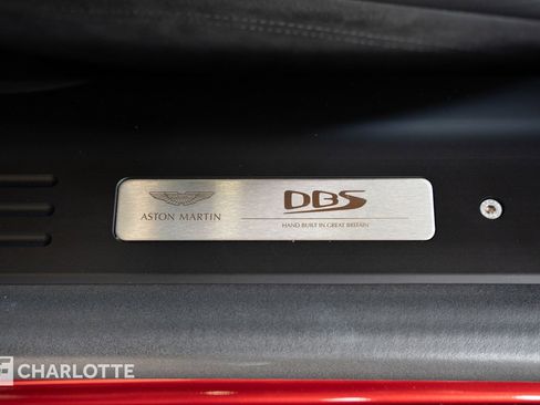 Used 2021 Aston Martin DBS Superleggera RWD image 21