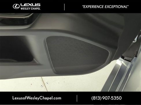 New 2025 Lexus ES 350 w/ Premium Package image 17