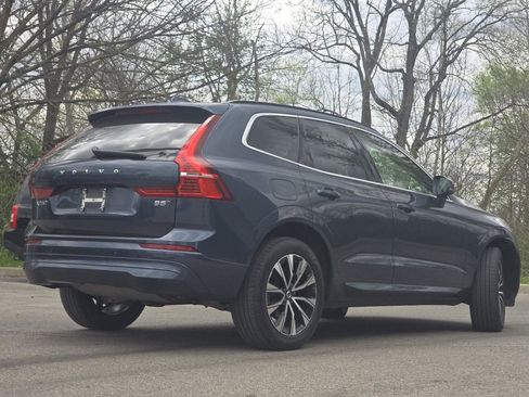 Used 2023 Volvo XC60 B5 Core w/ Climate Package AWD/4WD image 16