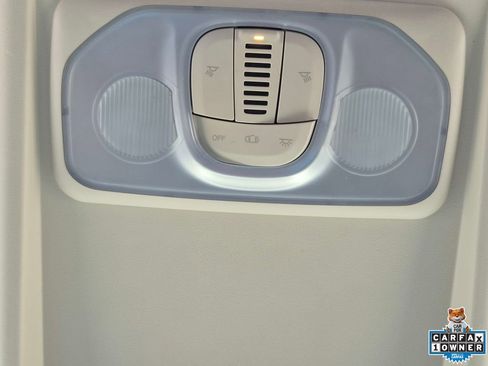 Used 2018 RAM ProMaster 3500 w/ Premium Appearance Group FWD image 21