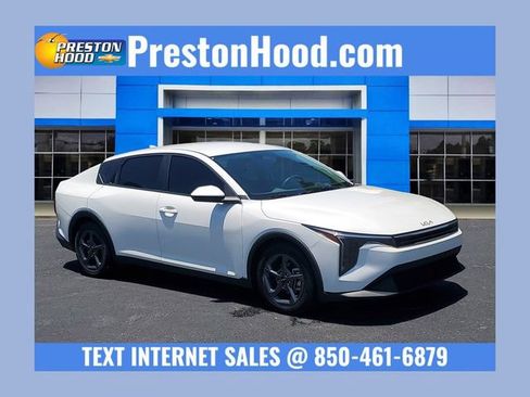 Used 2025 Kia K4 FWD image 1