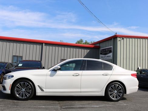 Used 2020 BMW 530i xDrive w/ Convenience Package AWD/4WD image 4