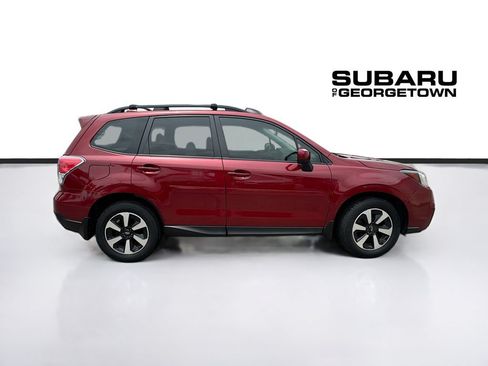 Used 2018 Subaru Forester 2.5i Premium AWD/4WD image 8
