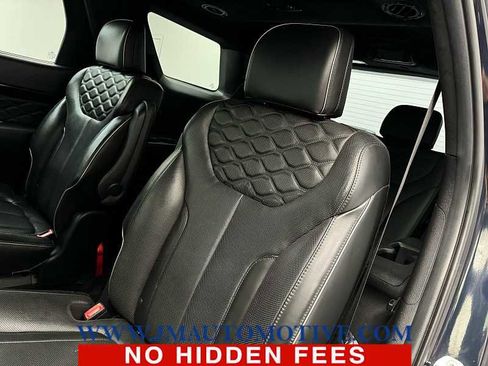 Used 2022 Hyundai Palisade Calligraphy image 16