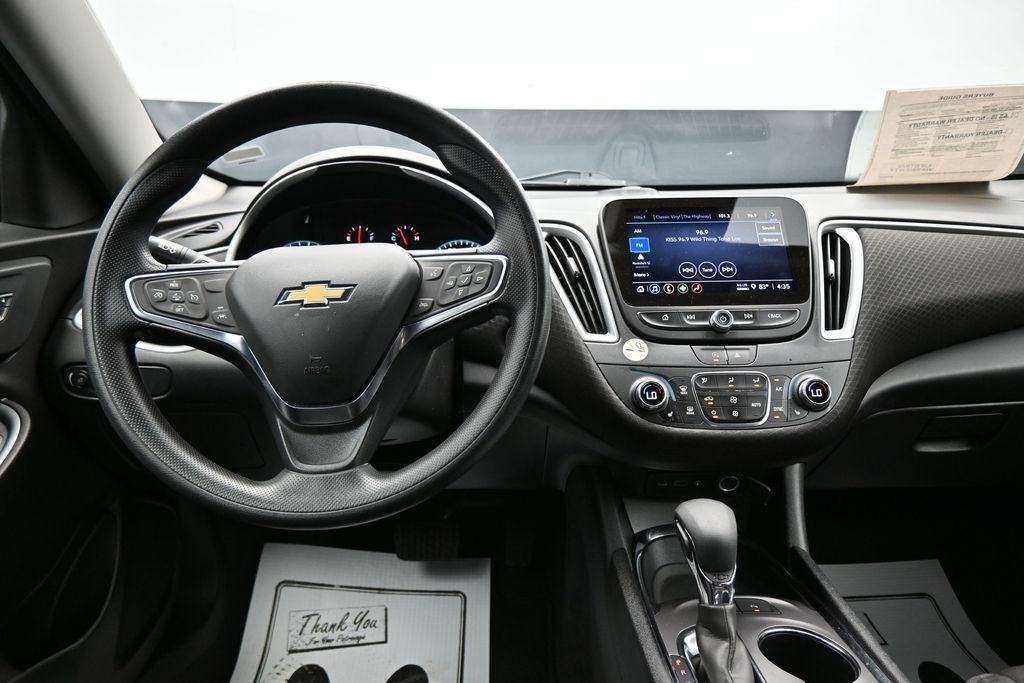 Used 2024 Chevrolet Malibu LT FWD image 14