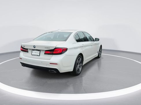 Used 2023 BMW 530i xDrive w/ Convenience Package AWD/4WD image 8