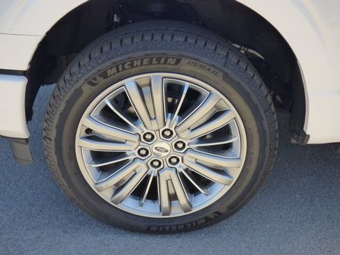 New 2025 Ford F150 Platinum w/ Equipment Group 703A Plus AWD/4WD image 8