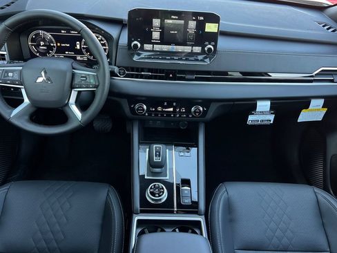New 2025 Mitsubishi Outlander SEL Black Edition image 14