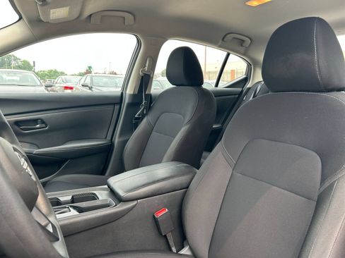 Used 2025 Nissan Sentra S FWD image 26