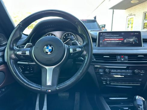 Used 2018 BMW X5 xDrive40e AWD/4WD image 31