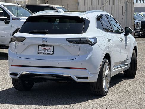 Used 2026 Buick Envision Avenir AWD/4WD image 4