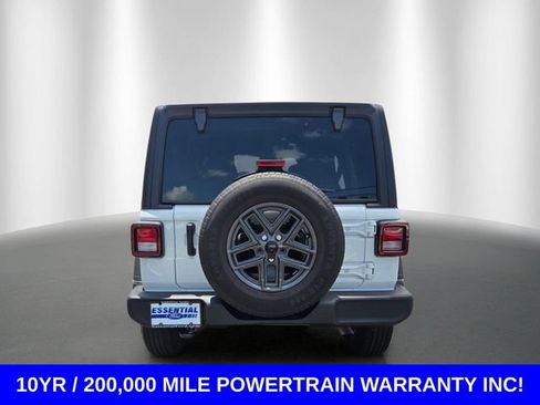 Used 2025 Jeep Wrangler Unlimited Sport AWD/4WD image 4
