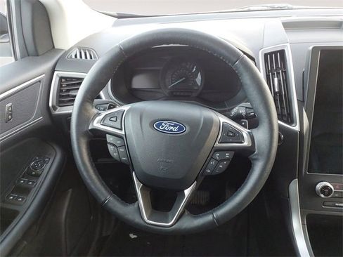 Used 2024 Ford Edge SEL w/ Convenience Package image 12