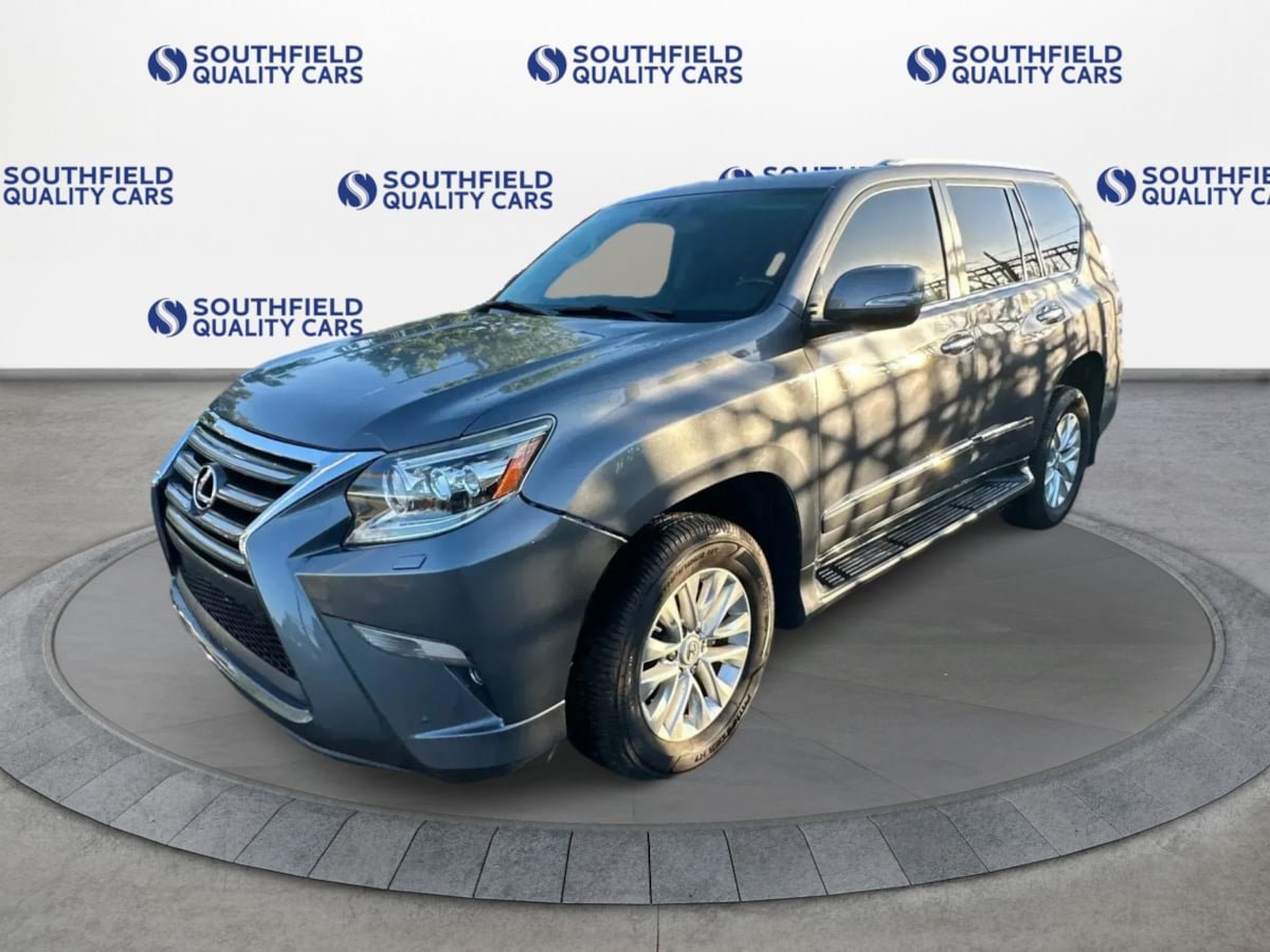 Used 2017 Lexus GX 460 Premium w/ Premium Package AWD/4WD image 2