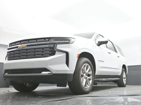 Used 2023 Chevrolet Suburban Premier image 46