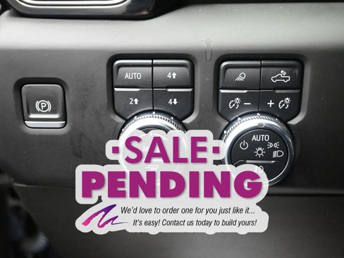 Used 2022 GMC Sierra 1500 AT4 w/ AT4 Preferred Package image 23