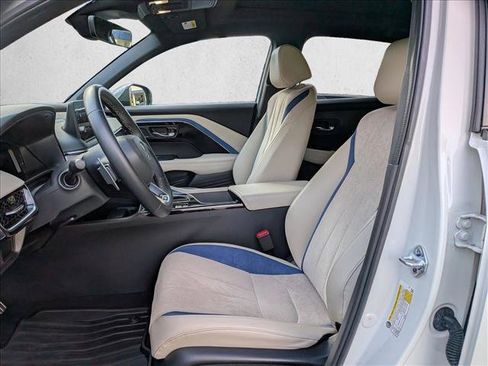 Used 2025 Acura ADX A-Spec image 15