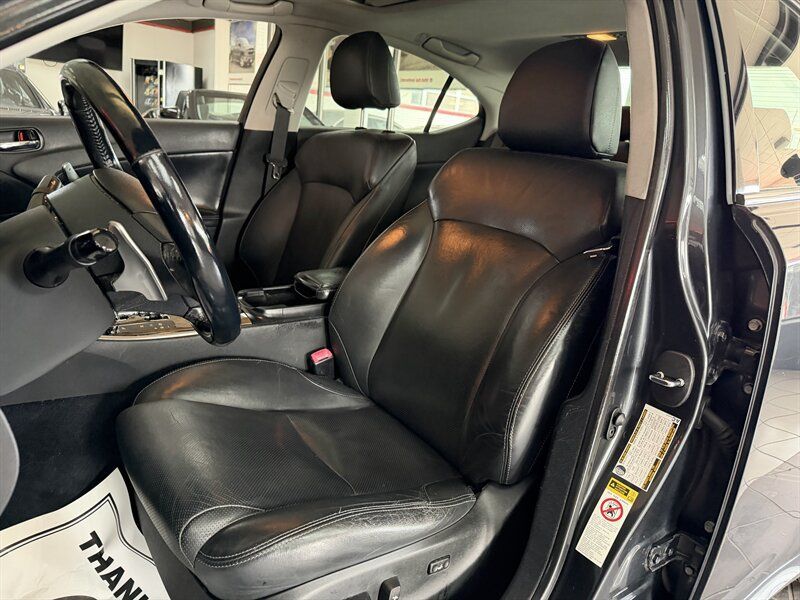 Used 2009 Lexus IS 250 AWD w/ Premium Pkg image 10
