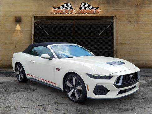 Used 2025 Ford Mustang GT Premium w/ 60th Anniversary Package RWD image 8