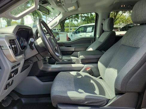 Used 2022 Ford F150 XLT w/ Equipment Group 302A High RWD image 10