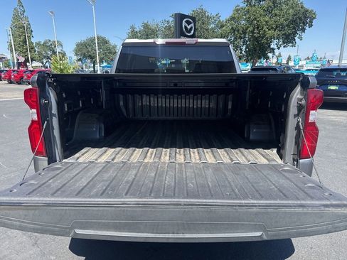 Used 2021 Chevrolet Silverado 1500 Custom RWD image 5