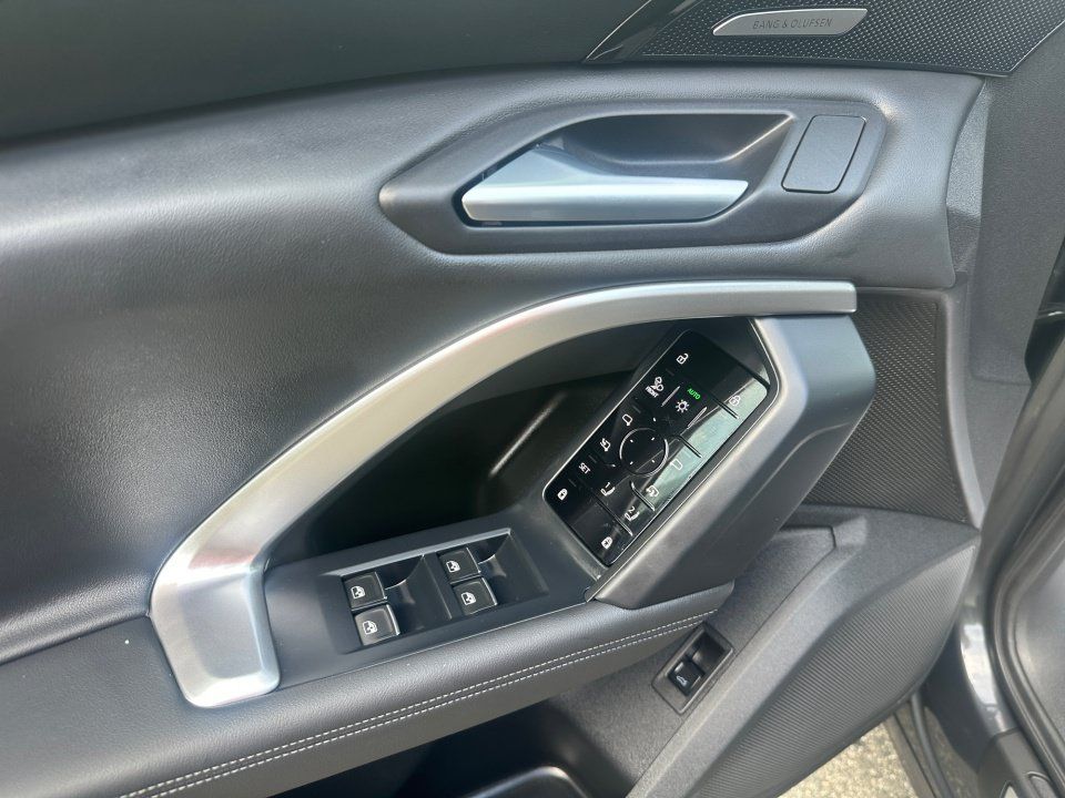 Certified 2025 Audi Q5 Premium Plus AWD/4WD image 32