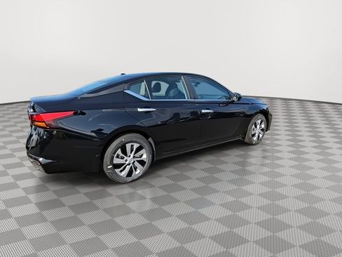 New 2025 Nissan Altima 2.5 S image 8