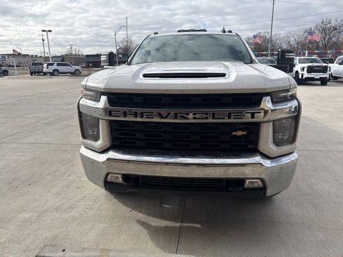 Used 2021 Chevrolet Silverado 3500 LT w/ Texas Edition image 2