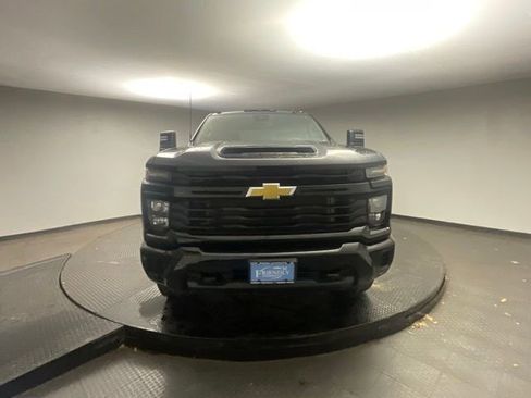 Certified 2025 Chevrolet Silverado 2500 Custom w/ Snow Plow Prep/Camper Package image 2