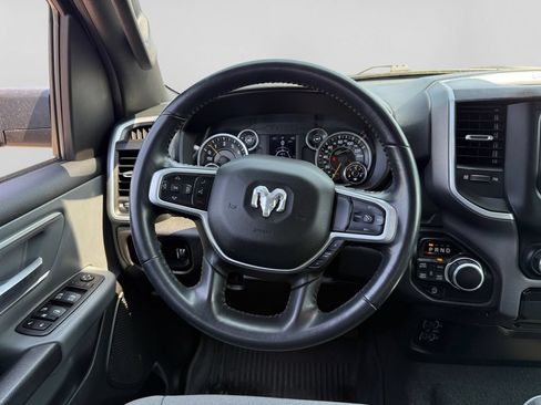 Used 2022 RAM 1500 Big Horn AWD/4WD image 15