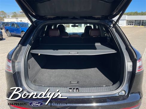 Used 2019 Lincoln Nautilus Reserve image 14