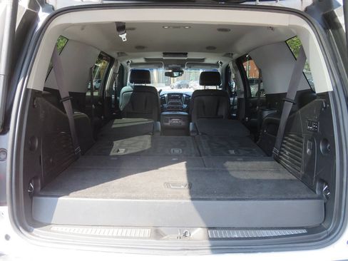 Used 2016 Chevrolet Tahoe LTZ AWD/4WD image 27