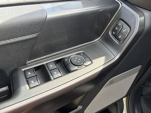 Used 2026 Ford F150 Lariat AWD/4WD image 17