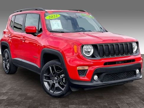 Used 2022 Jeep Renegade Latitude w/ Convenience Group AWD/4WD image 11