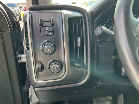 Used 2017 Chevrolet Silverado 1500 LT w/ All Star Edition image 15