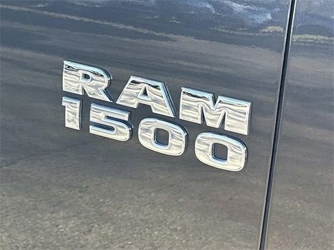 Used 2018 RAM 1500 Big Horn image 11
