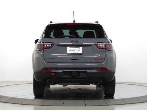 Used 2022 Jeep Compass Trailhawk w/ Trailer Tow Group image 6