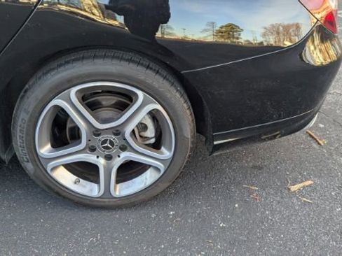 Used 2018 Mercedes-Benz CLA 250 4MATIC image 10