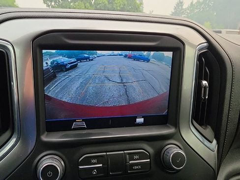 Used 2021 Chevrolet Silverado 1500 RST w/ Max Trailering Package AWD/4WD image 17