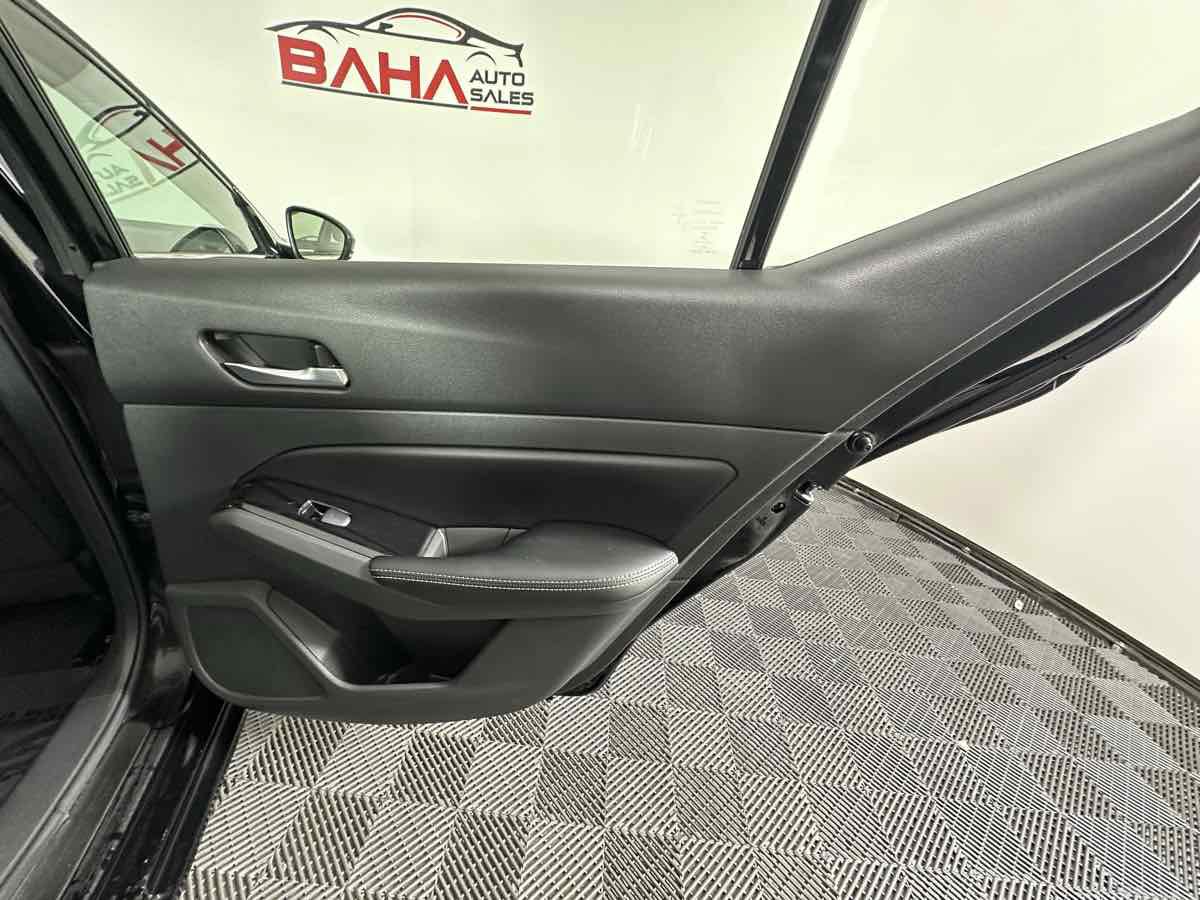 Used 2023 Nissan Altima 2.5 SL AWD/4WD image 18