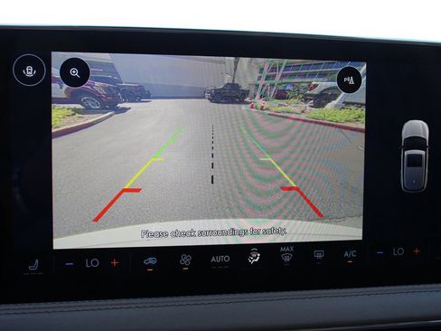 Certified 2023 Lincoln Corsair Reserve w/ Rear Removable Package Tray FWD image 28