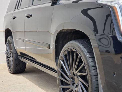 Used 2018 Cadillac Escalade Platinum AWD/4WD image 48