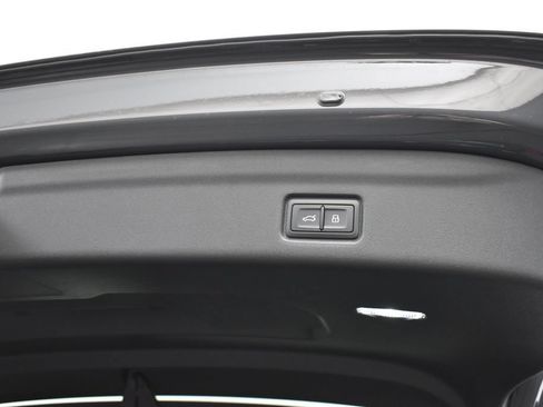 New 2027 Audi Q6 e-tron Premium Plus AWD/4WD image 18