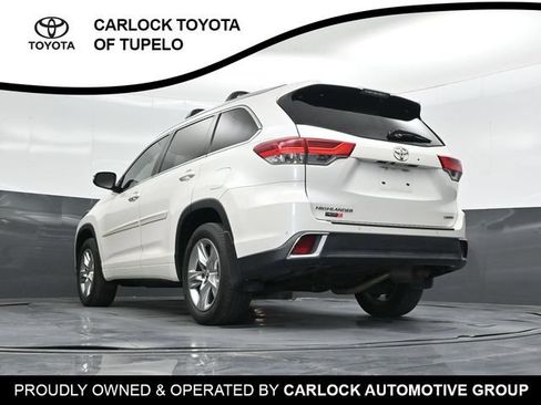 Used 2018 Toyota Highlander Limited FWD image 58