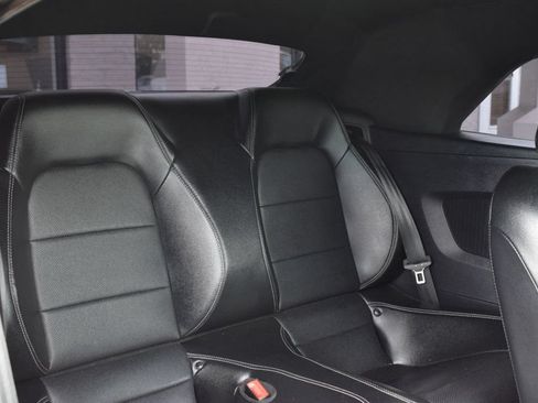 Used 2020 Ford Mustang Premium RWD image 20