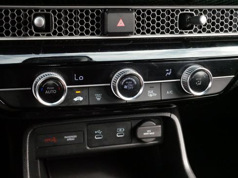 Used 2025 Honda Civic Sport image 23